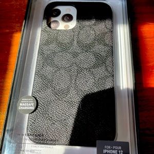 Coach iPhone 12 Pro Max case excelente condition